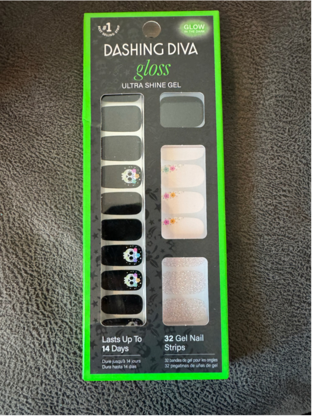 Dashing Diva Press-On Nails Glow-in-the-Dark